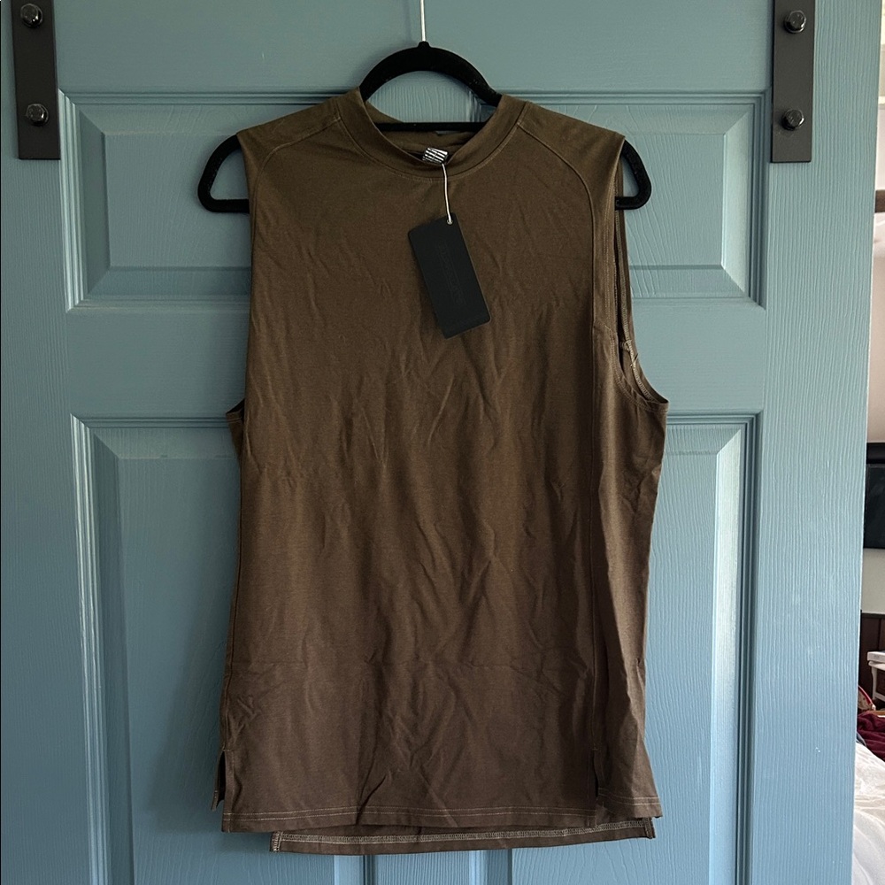 Alphalete olive green muscle tank NWT